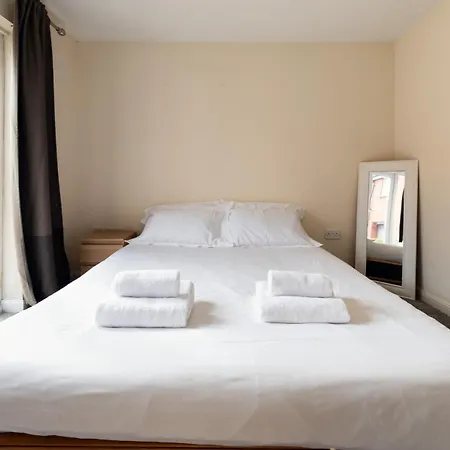Hébergement de vacances The Corner House | 2-bed With Free Parking Bristol